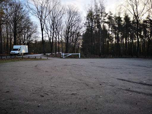 Parkeerplaats zuidweg - Thumbnail