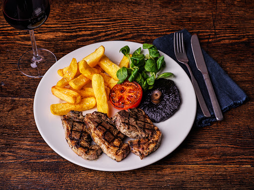 Halifax Beefeater - Visual
