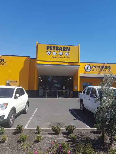 Petbarn Wendouree