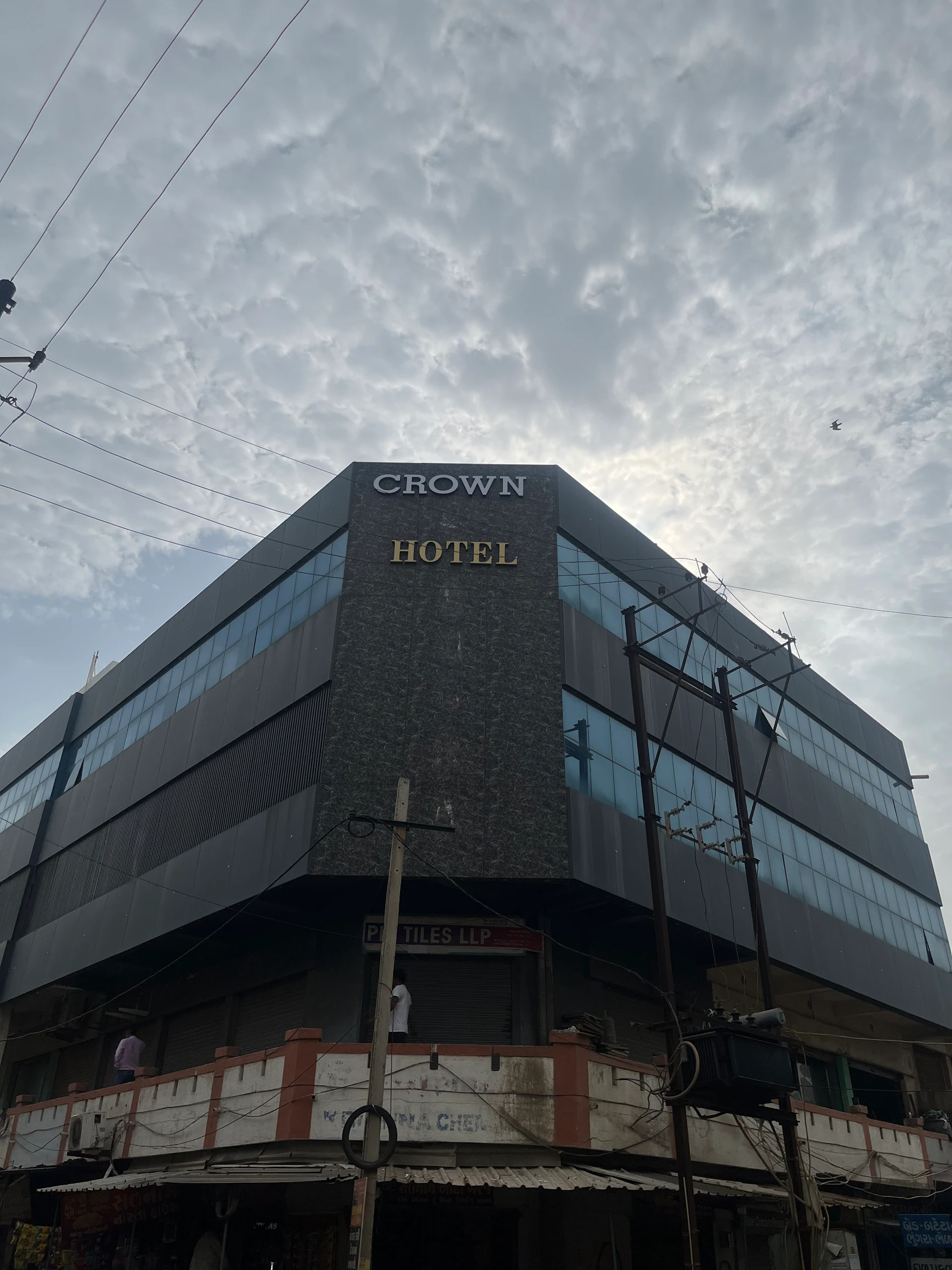 Crown Hotel