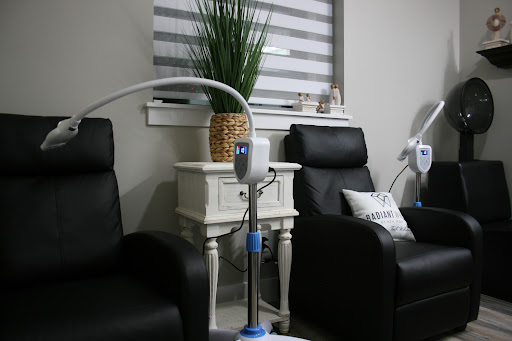 Radiant White Teeth Whitening
