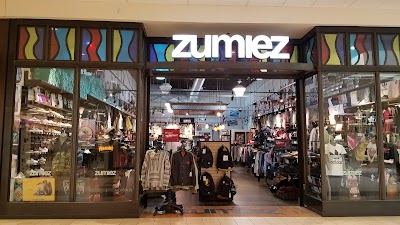 Zumiez