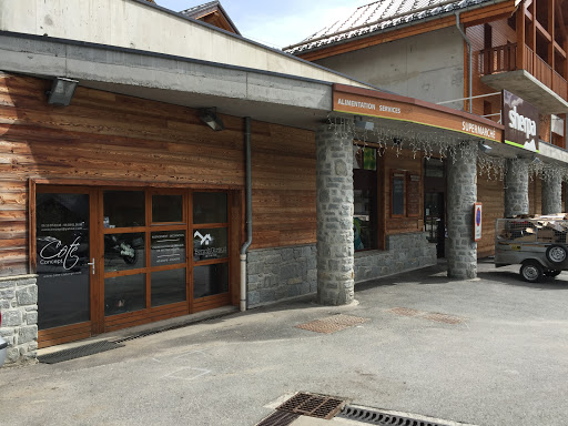 Service Station in Golden Valley - Valloire Oil and Gas - Thumbnail