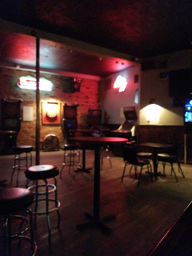 X Pub - Visual