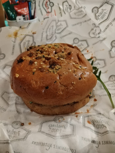 Photo 1 - jetlagfood