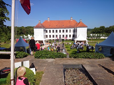 Photos of Clausholm Slot og Park