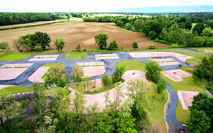 Photo n°1 de HIGHLAND PARK à Saint-Pourçain-sur-Besbre (Terrain pour camping-cars)