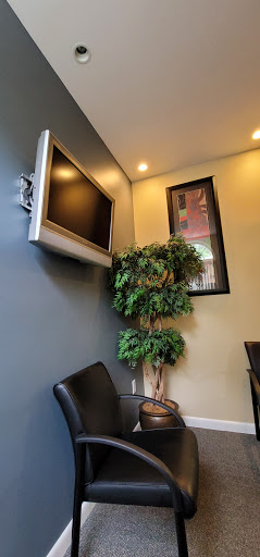 Landmark Dental - Sedation, General, Cosmetic, and Implant Services - Dr. Livshin - Thumbnail