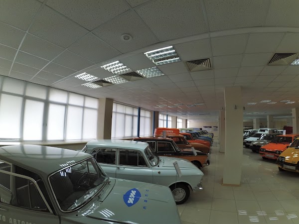 Музей ижавто в ижевске. Музей ижевского автозавода автозаводская. Музей ижевского автозавода автозаводская. Машины ижевский музей автозавода. Автомобильный музей ижевского автозавода.