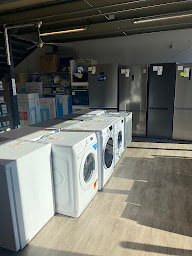 Photo n°2 de Bianchi devient SONEPAR à Calvi (Magasin)