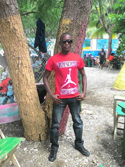 Photos of Le New Palms Beach Hotel