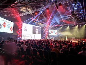 Photo n°25 de AD Garage Expert DREAM AUTOMOBILES à Plaisir (Atelier de réparation automobile)