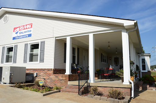 Andrea Crawford, RE/MAX Unlimited - Thumbnail