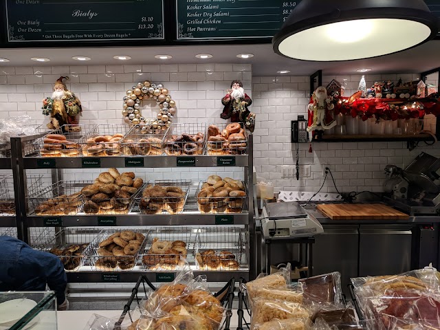 Tal Bagels