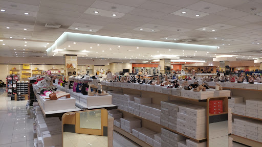 Scarpe&Scarpe Milano Via Antonini - Thumbnail
