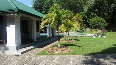 Photos of The Rock Chalet