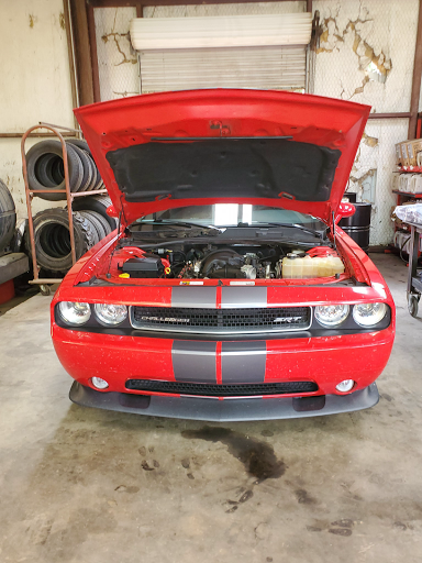 DK's Garage - Thumbnail