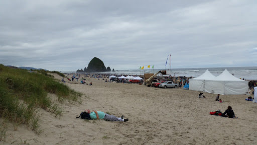 Beaches Inn - Visual
