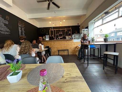 Sandra's Corner - Visual