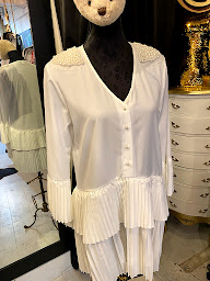 Photo n°23 de Chez stef à Trouville-sur-Mer (Magasin de vêtements pour femmes)