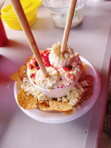 AY ELOTES - Visual
