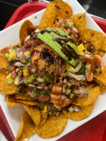 Mariscos la caña by null