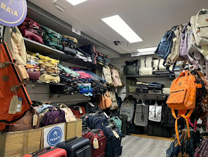 Photo n°20 de balenzo à Rouen (Magasin de sacs et bagages)