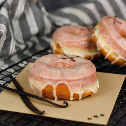 Crosstown Hammersmith - Doughnuts & Ice Cream by null