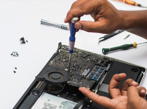 expert in mac chip level repair post image