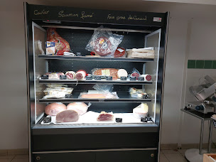 Photo n°5 de Épicerie Trin à Saint-Céré (Caviste)