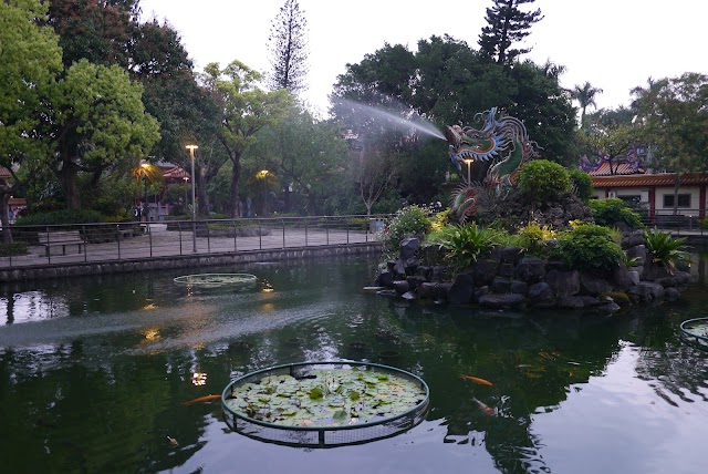 Baoan Temple Garden