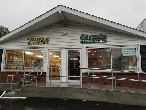 Paperback Junction - Visual