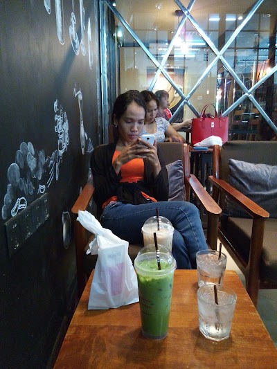 Photos of E-Mart and Coffee Shop