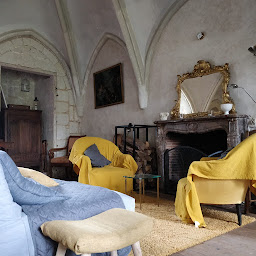 Photo n°3 de Chambre d'hôtes du Prieuré de Breuil-Bellay à Cizay-la-Madeleine (Chambre d'hôtes)