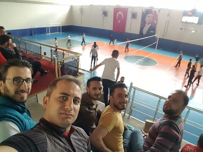 Kapalı Spor Salonu