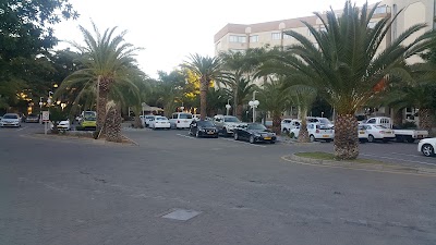 Photos of Safari Court Hotel