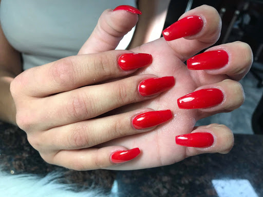 PINKS NAILS SPA II - Thumbnail
