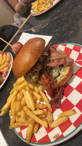 Frankie & Benny's Open Times