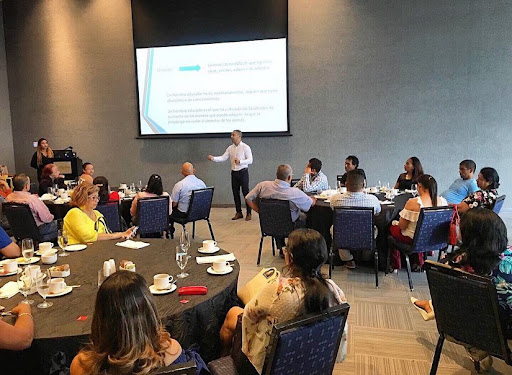 Psicólogo Luis Varcasía - Psicólogo en Panamá