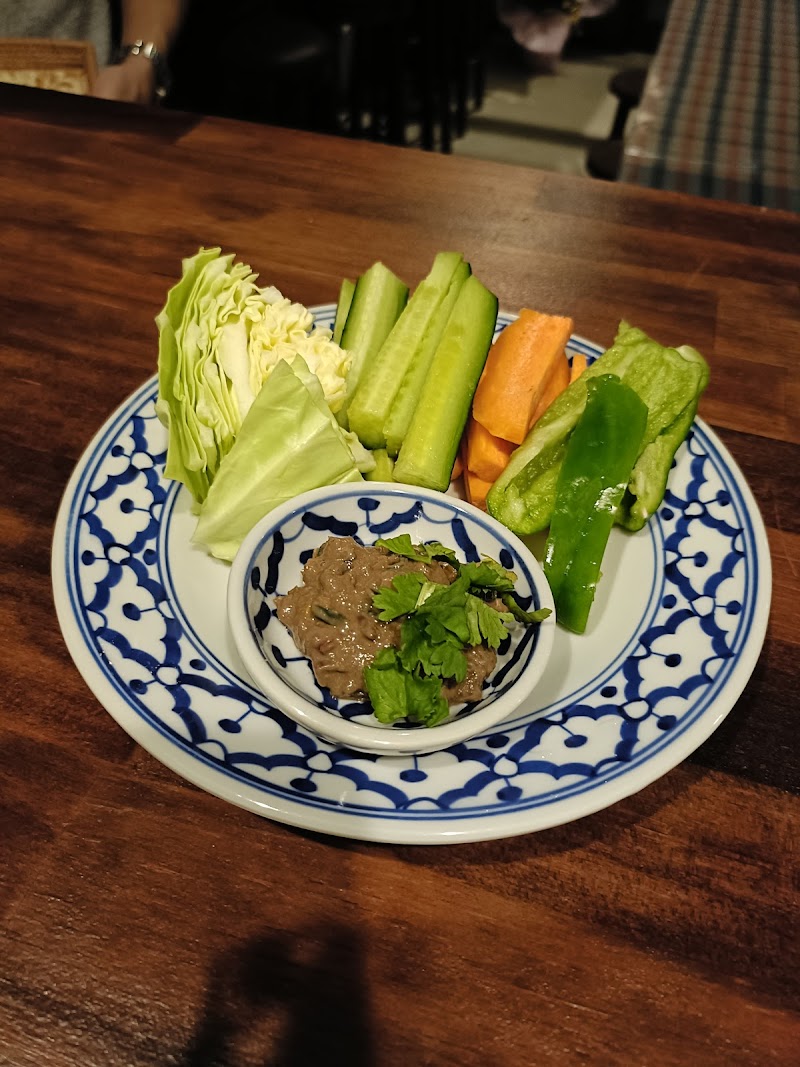 Thai Style Bar THAA RUA タイスタイルバー タールア