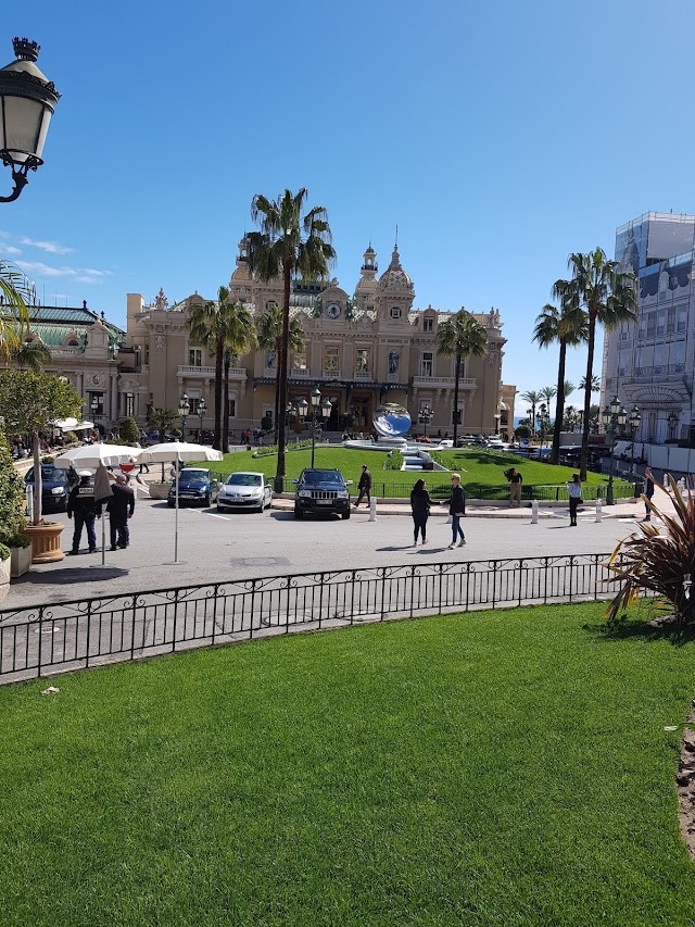 Louis Vuitton Monaco