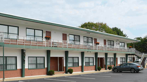 Travelers Inn - Thumbnail