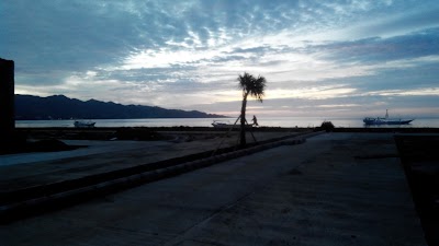 Photos of Maleo Town Square