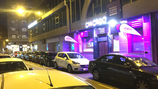 Pub New Chicago Gallery - Spain