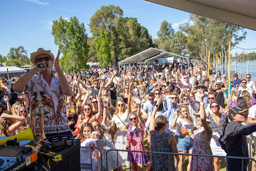 Riverland Commercial Photography - Thumbnail