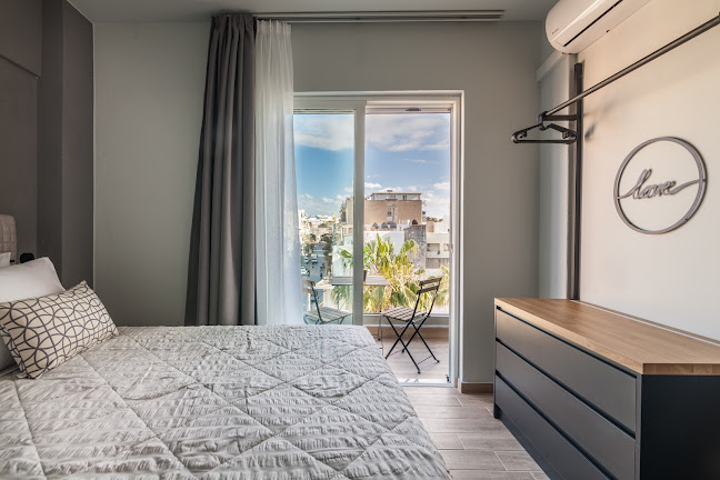 Opinii despre Raise Kornarou City Stay în Ηράκλειο - Ξενοδοχείο