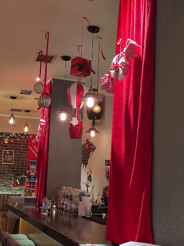 Di piazza coffee drinks & more - Καφετέρια