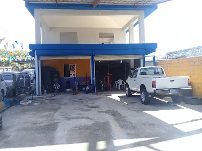 Photos of Centro gomas Canabacoa