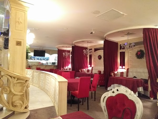 Ресторан париж в новомосковске