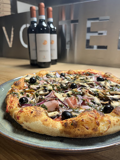 Photo 3 - Pizza La Volterra Montbazens